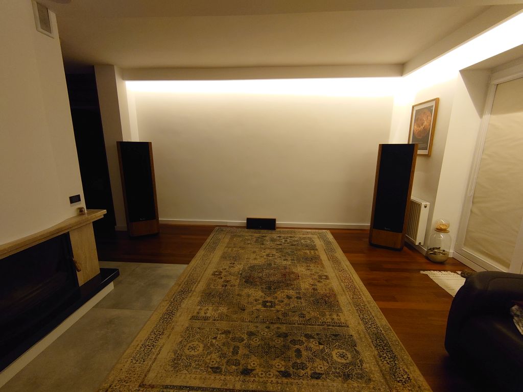 Infinity Kappa 9.2 Series II i Infinity Kappa Video